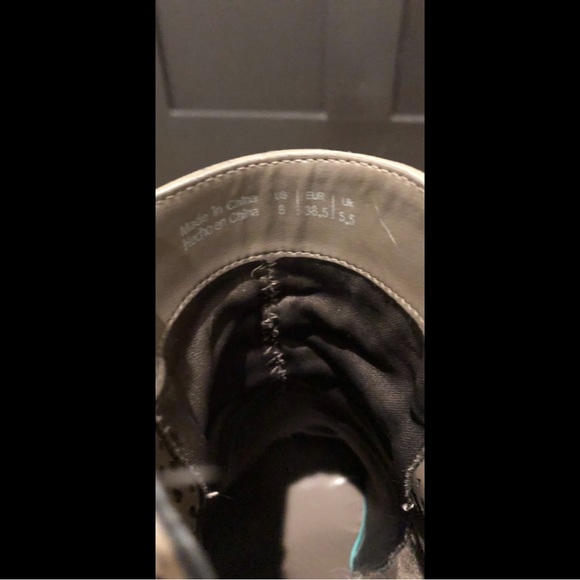 “Call it spring” women’s Grey/brown half boots with mesh leather siding size 8 - Picture 11 of 14